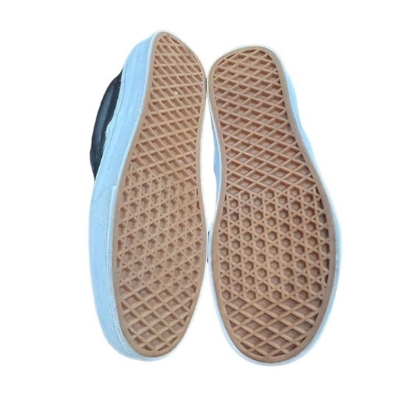 Vans Black Slip-On Shoes Size 7 Women’s/8 1/2 Men’s - Picture 9 of 9